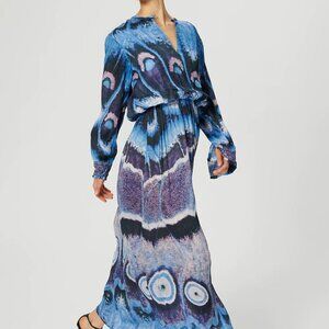 New Chufy Layla Maxi Dress in Petal Skin Blue Size XS